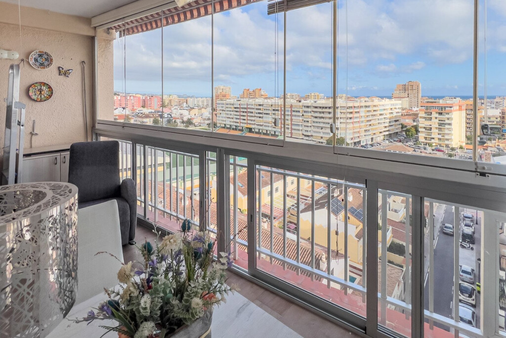 apartamento en venta en fuengirola málaga foto grande (3)