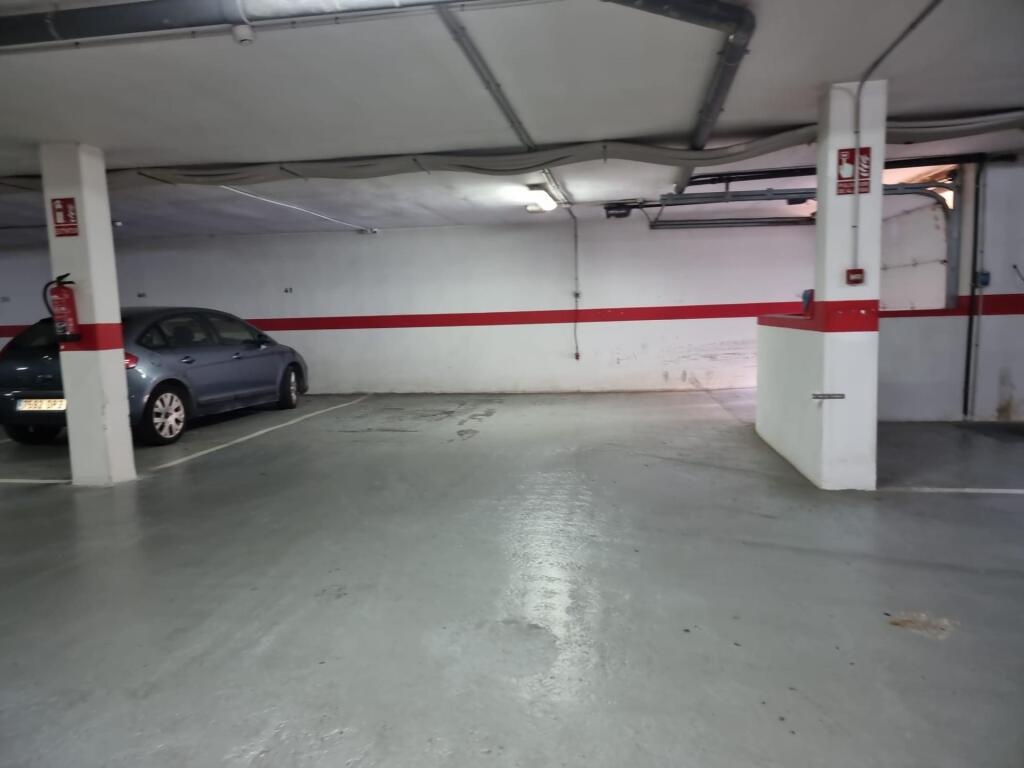 se vende plaza de garaje en las salinas foto grande (3)