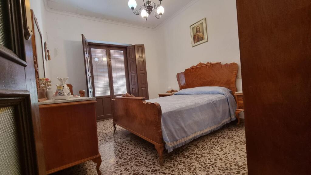 Tractores mulas mecanicas  de segunda mano - Vivienda triplex en el centro de Mula