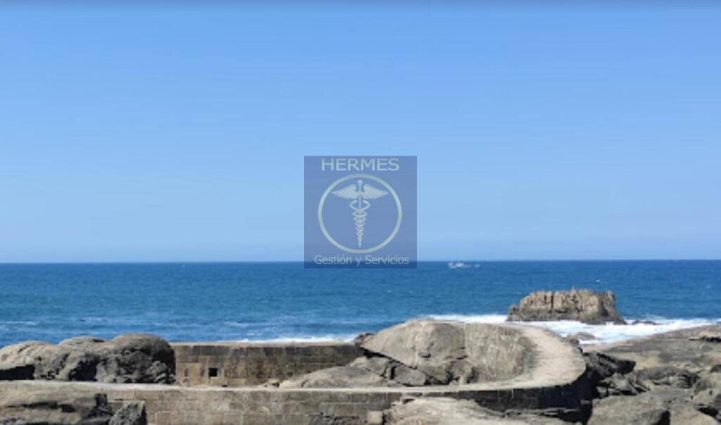 se vende terreno frente al mar en la guardia foto grande (2)
