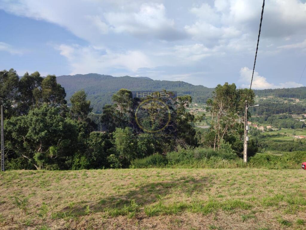 terreno urbanizable en tui foto grande (2)