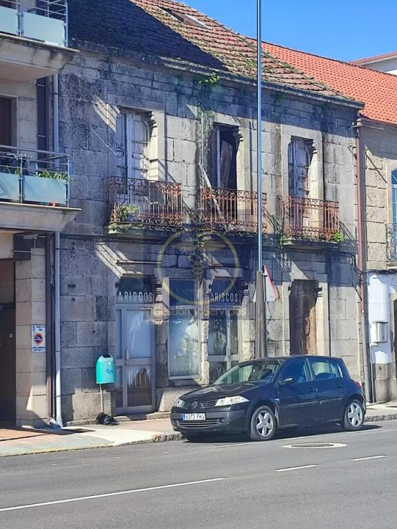se vende edificio en tui. foto grande (3)