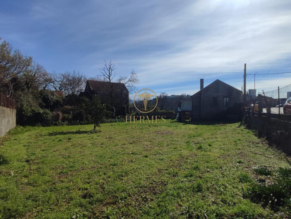 Foto casa con terreno en pleno camino de santiago portugues.