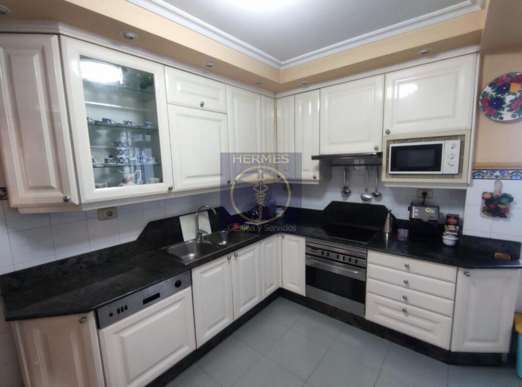 piso de 115 m2 en venta gran vía vigo. foto grande (3)