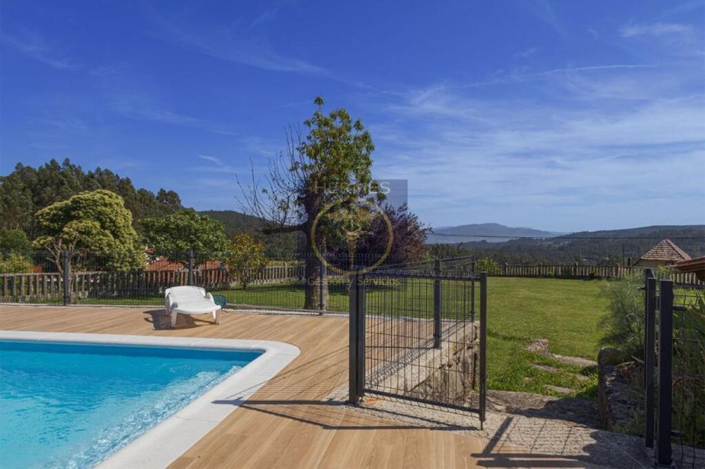casa señorial con piscina en tui, a estrenar!! foto grande (3)