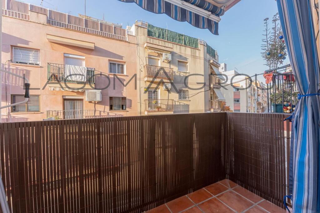 Vivienda amplia en el centro de Viladecans