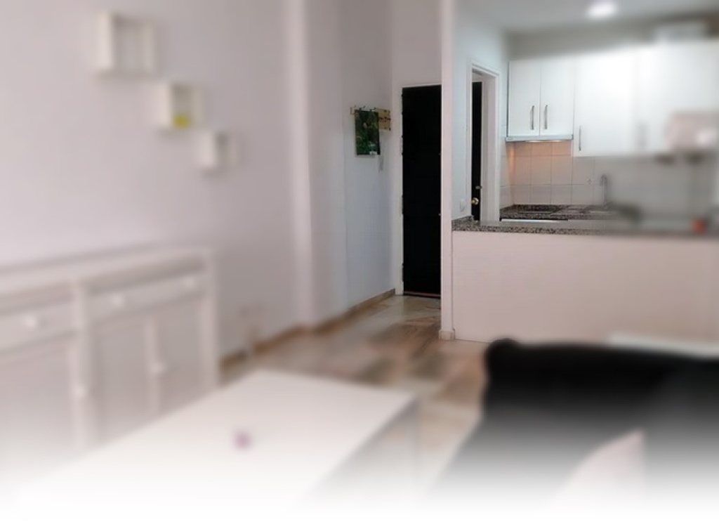 Piso en Alquiler en Barcelona Barcelona LES CORTS