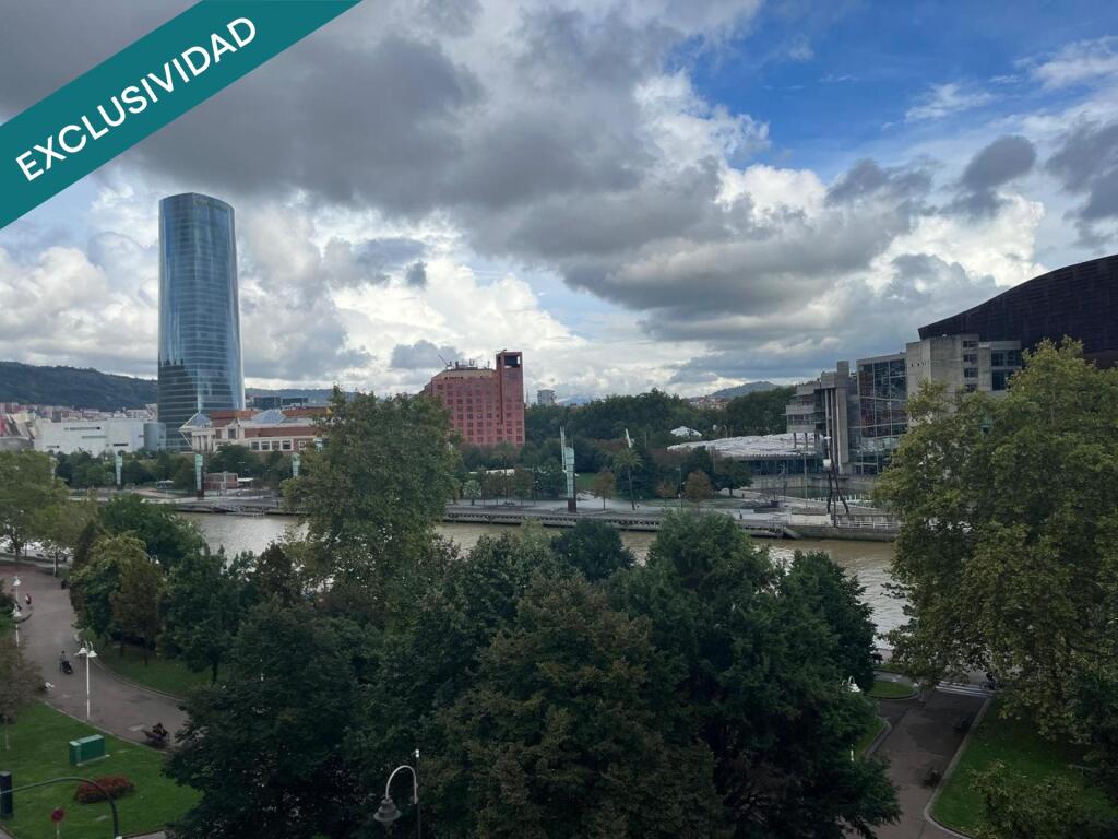 ESPECTACULAR PISO 99 m2  EN BOTICA VIEJA BILBAO.