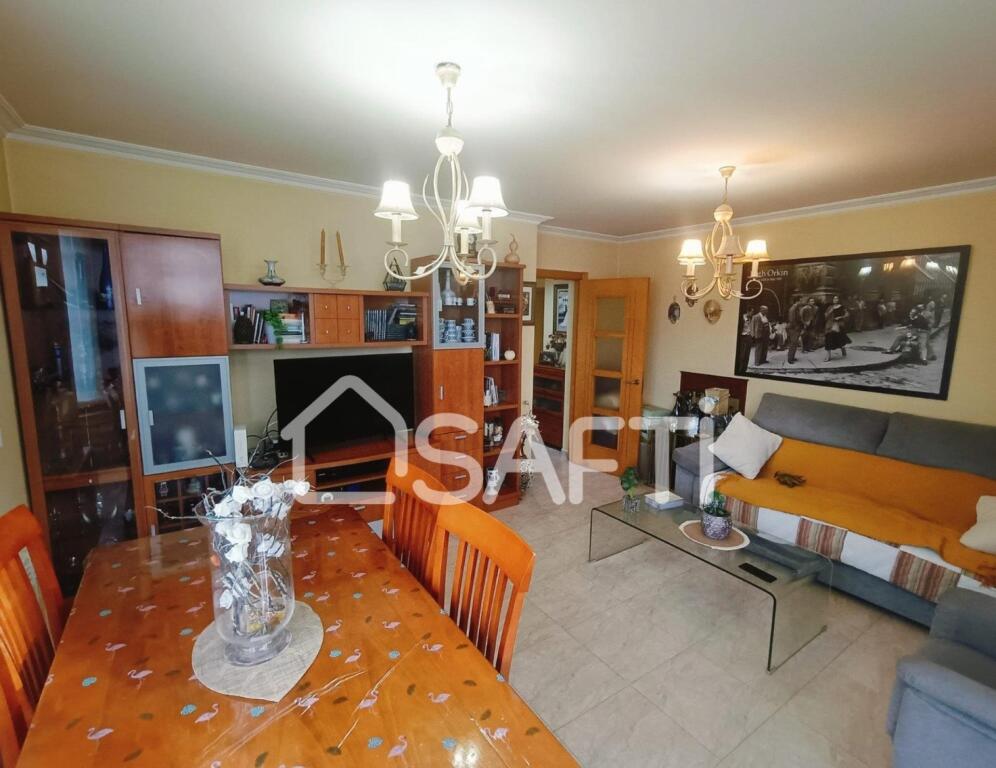 ESPACIOSO Y LUMINOSO APARTAMENTO EN LALIN