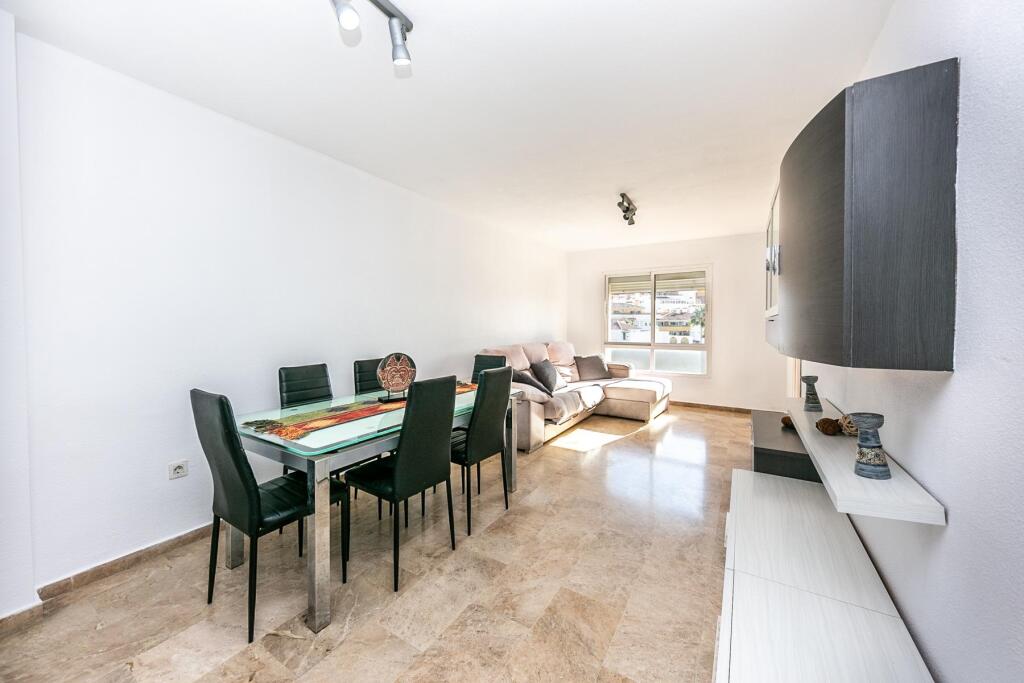 Ático Dúplex de 4 Dormitorios en Parque de la Paloma, Benalmádena