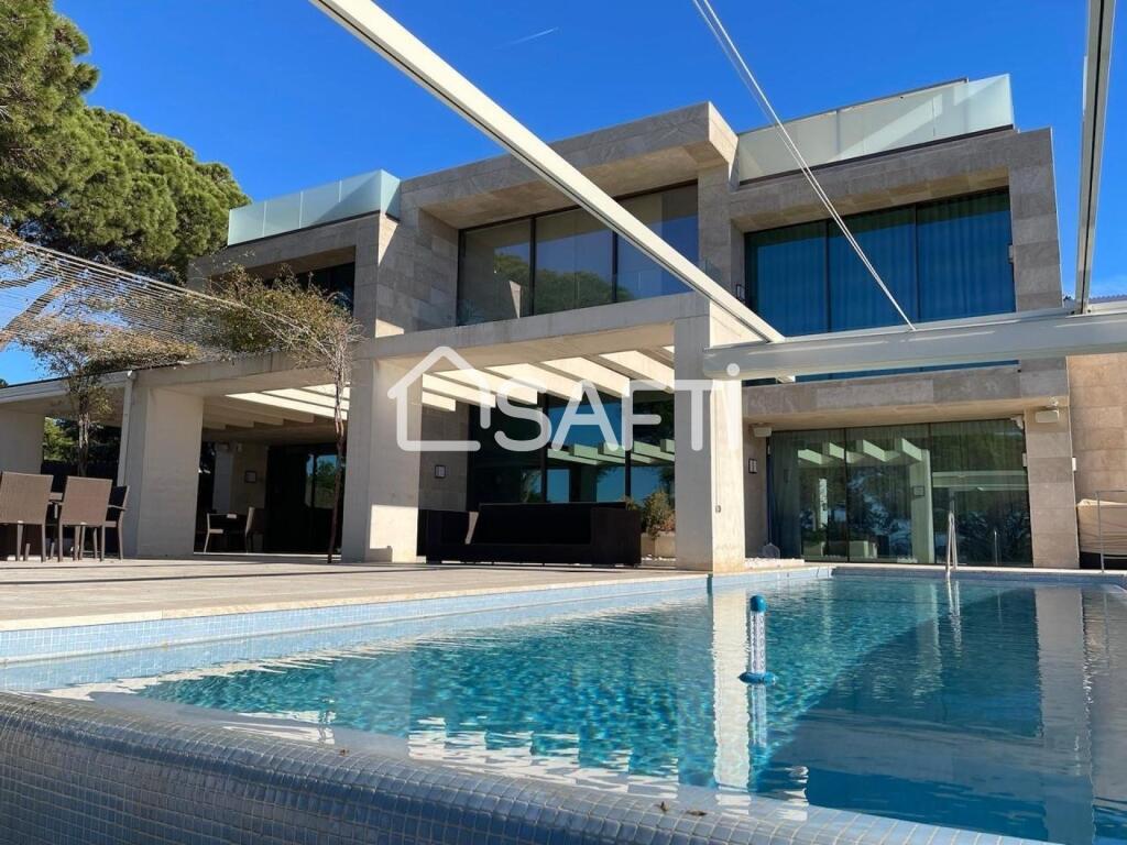 Casa o chalet independiente de lujo en venta en Roca Grossa