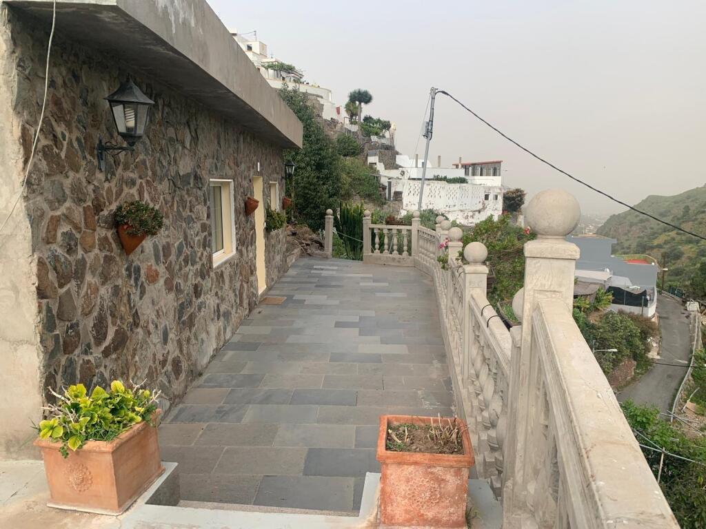 CASA CON CUEVA Y TERRENO EN LA GAVIA, TELDE, ISLAS CANARIAS, ESPAÑA