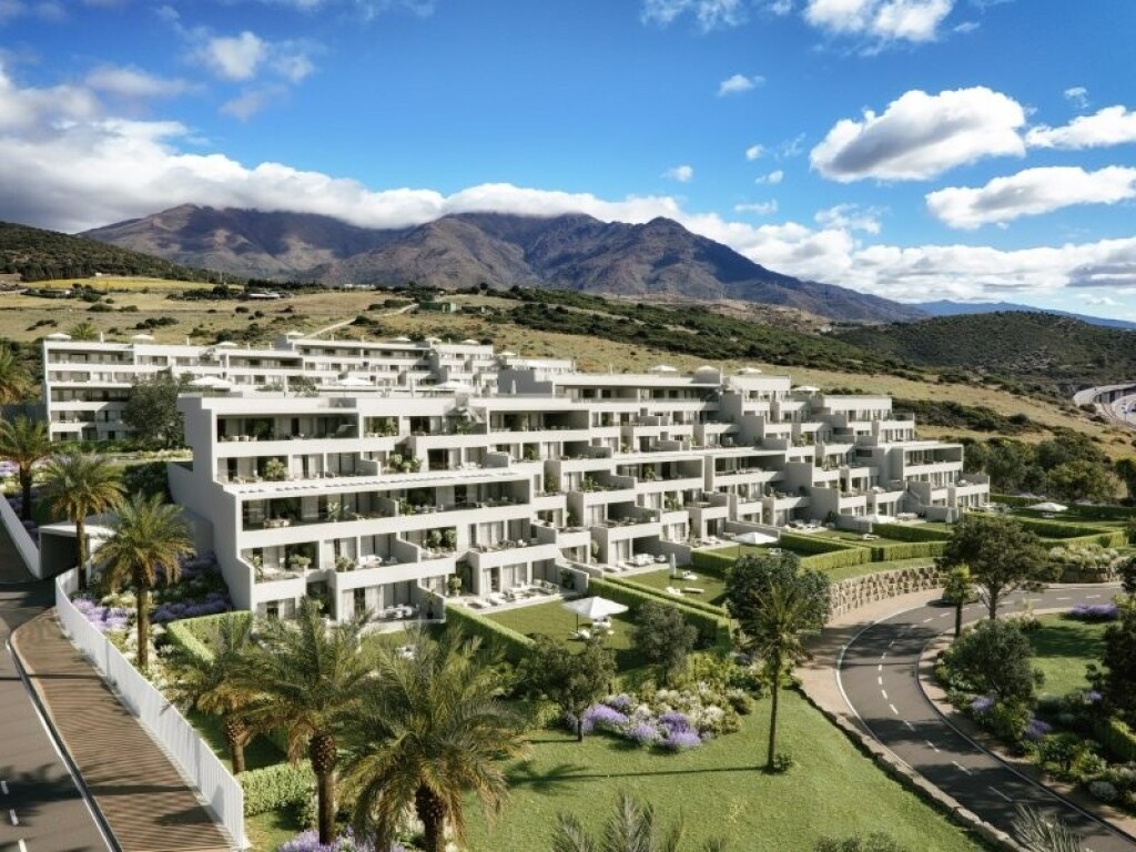 EN VENTA EXCLUSIVO  COMPLEJO RESIDENCIAL DE ESTILO MEDITERRNEO EN CASARES