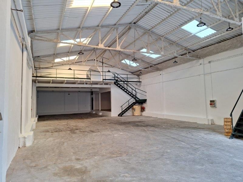 NAVE INDUSTRIAL  EN ALQUILER EN POLÍGONO LA ESTRELLA