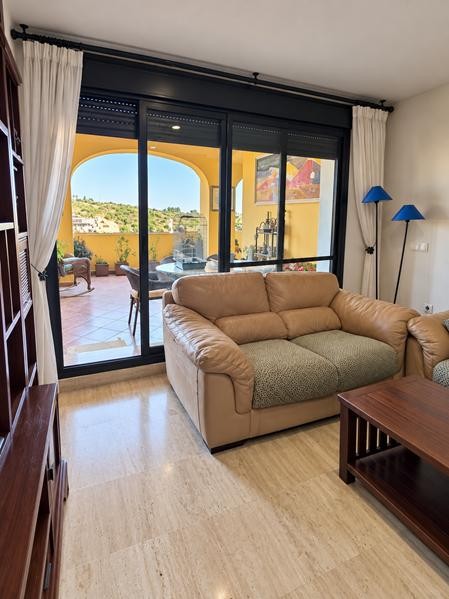 ¡OPORTUNIDAD ÚNICA VENTA PISO EN VALLE ROMANO! - foto 3