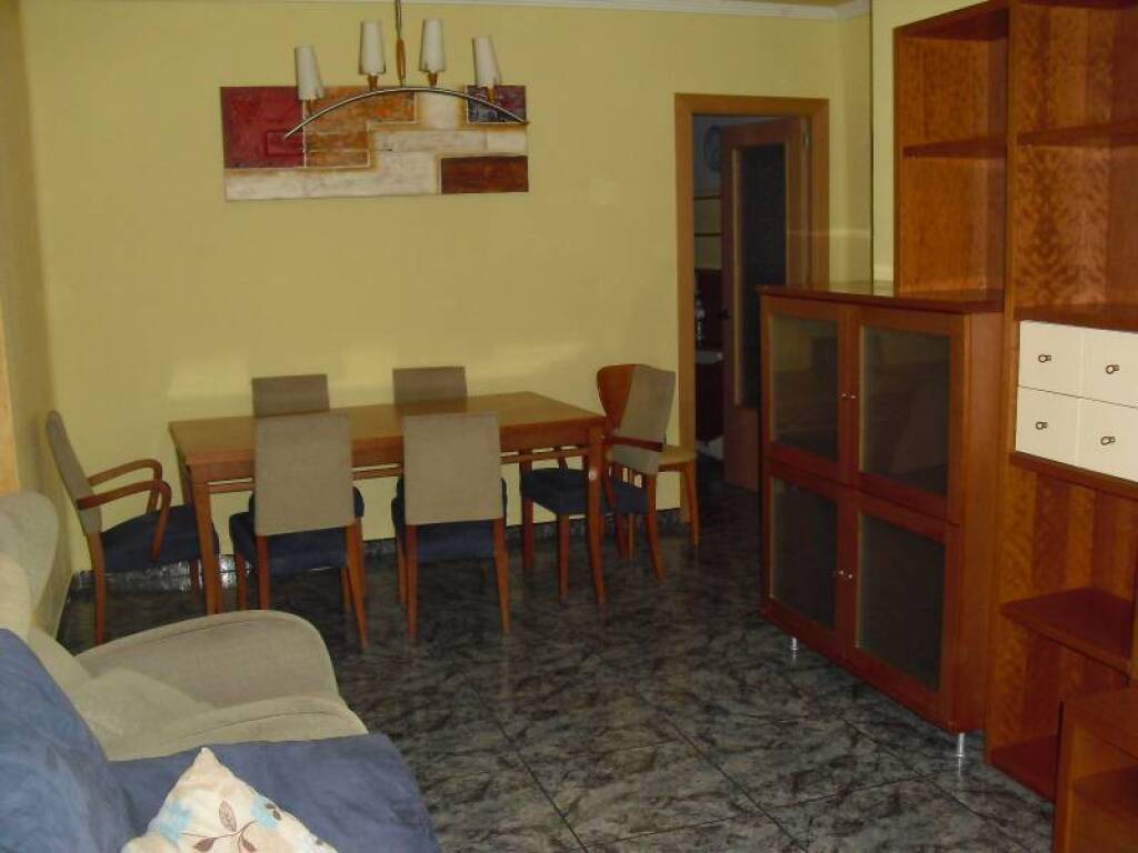 inversión, piso en venta con inquilino en manresa con una rentabilidad de un 6% anual foto grande (2)