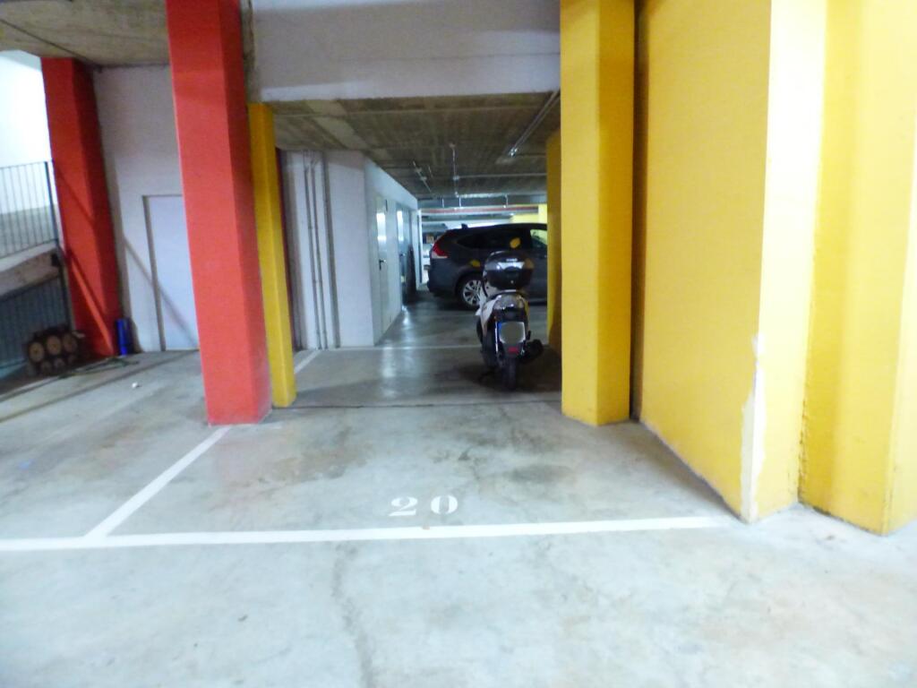 Foto párquing en  venta en las bases de manresa