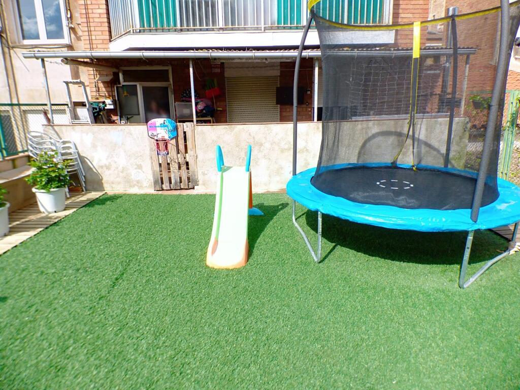 piso familiar de 3 hab. con gran terraza y trastero en la crta. de santpedor de manresa foto grande (2)