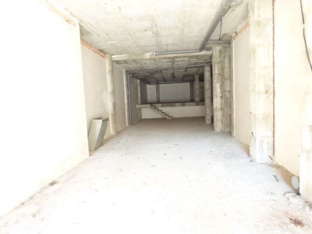 Foto local  en alquiler de 140m2 con salida de humos en sant joan de vilatorrada