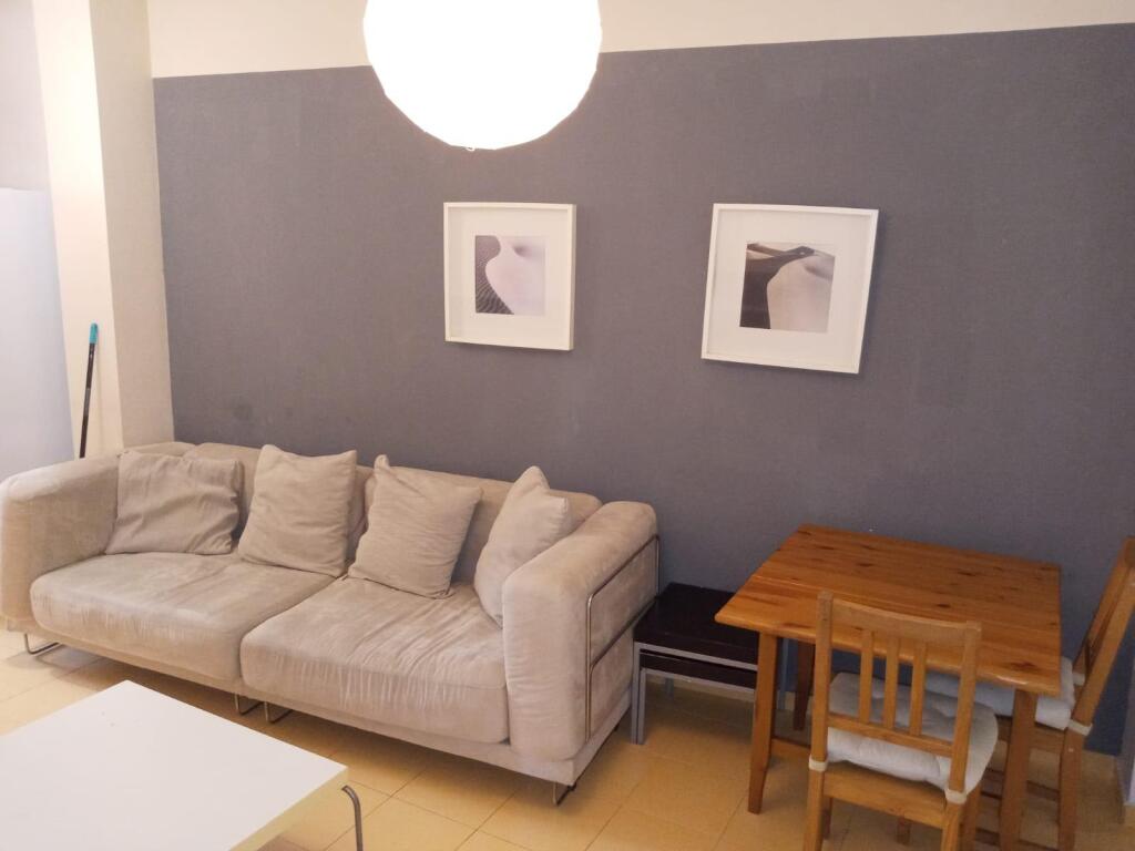 piso de alquiler amueblado en manresa con 2 habitaciones foto grande (2)