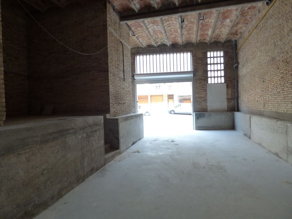 Local comercial en venta en Manresa