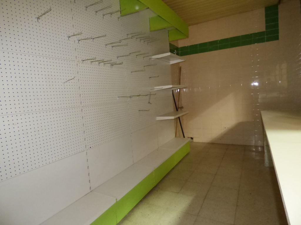 parada en mercado en venta en manresa foto grande (3)