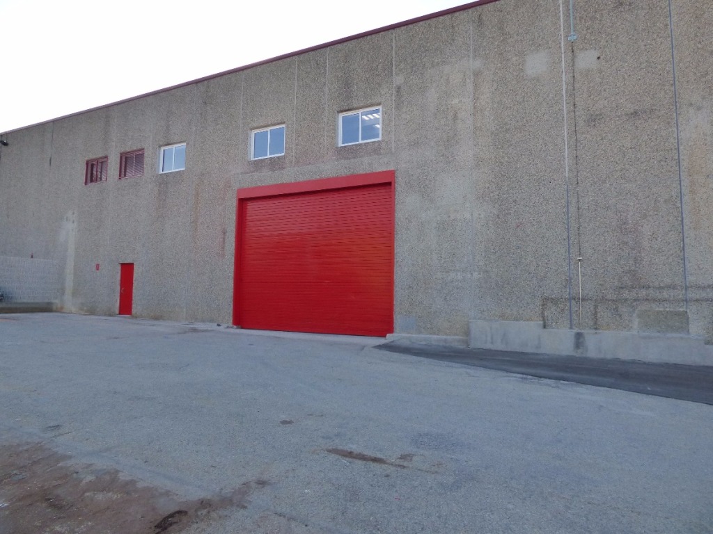 nave seminueva en venta en sant vicenç de castellet para inversores foto grande (3)