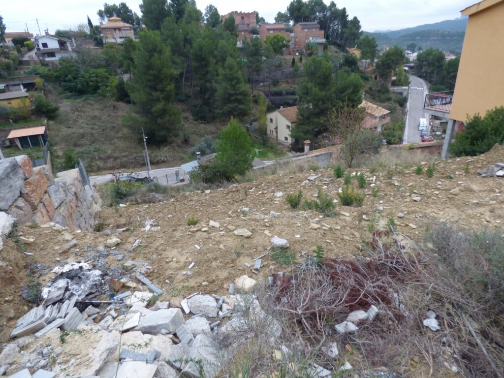solar en venta en mas planoi (castellgalí) foto grande (2)