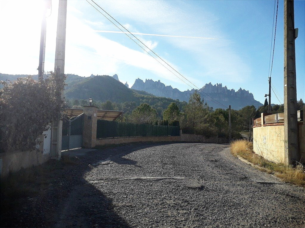 Foto terreno urbano con preciosas vistas a montserrat en venta en castellbell i el vilar.