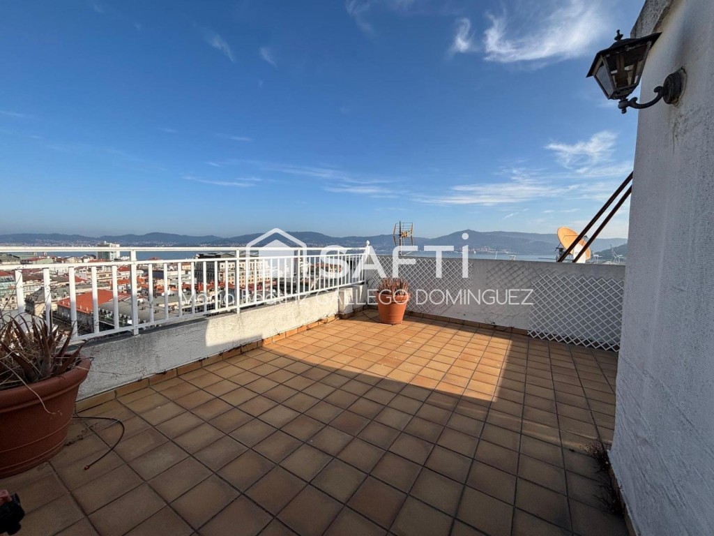 SE VENDE EXCLUSIVO  ÁTICO DUPLEX EN EN EL CENTRO DE VIGO - P - foto 60