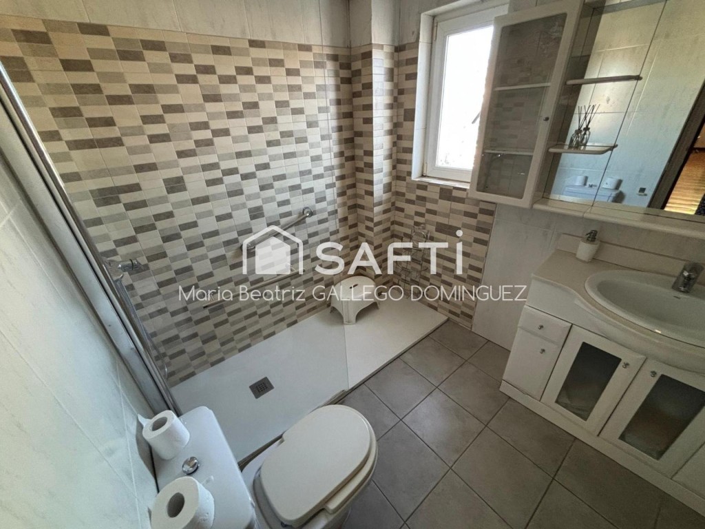 SE VENDE EXCLUSIVO  ÁTICO DUPLEX EN EN EL CENTRO DE VIGO - P - foto 38