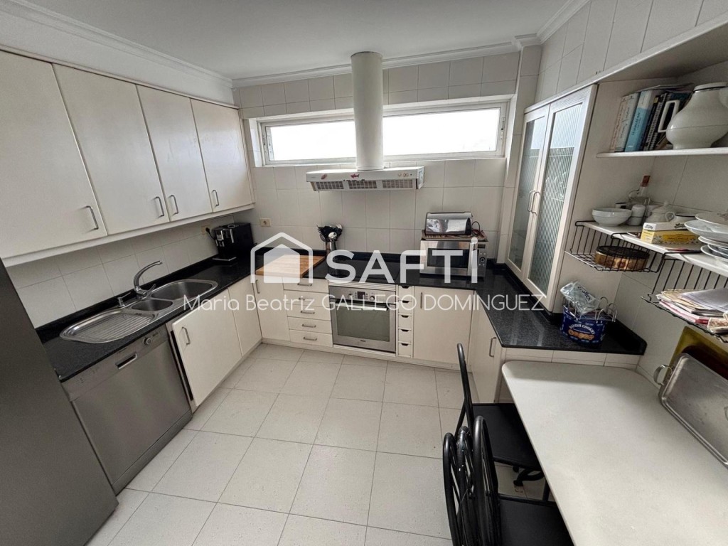 SE VENDE EXCLUSIVO  ÁTICO DUPLEX EN EN EL CENTRO DE VIGO - P - foto 16