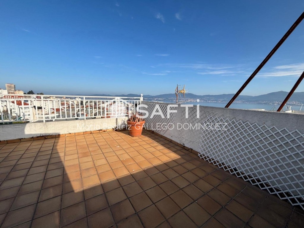 SE VENDE EXCLUSIVO  ÁTICO DUPLEX EN EN EL CENTRO DE VIGO - P - foto 53