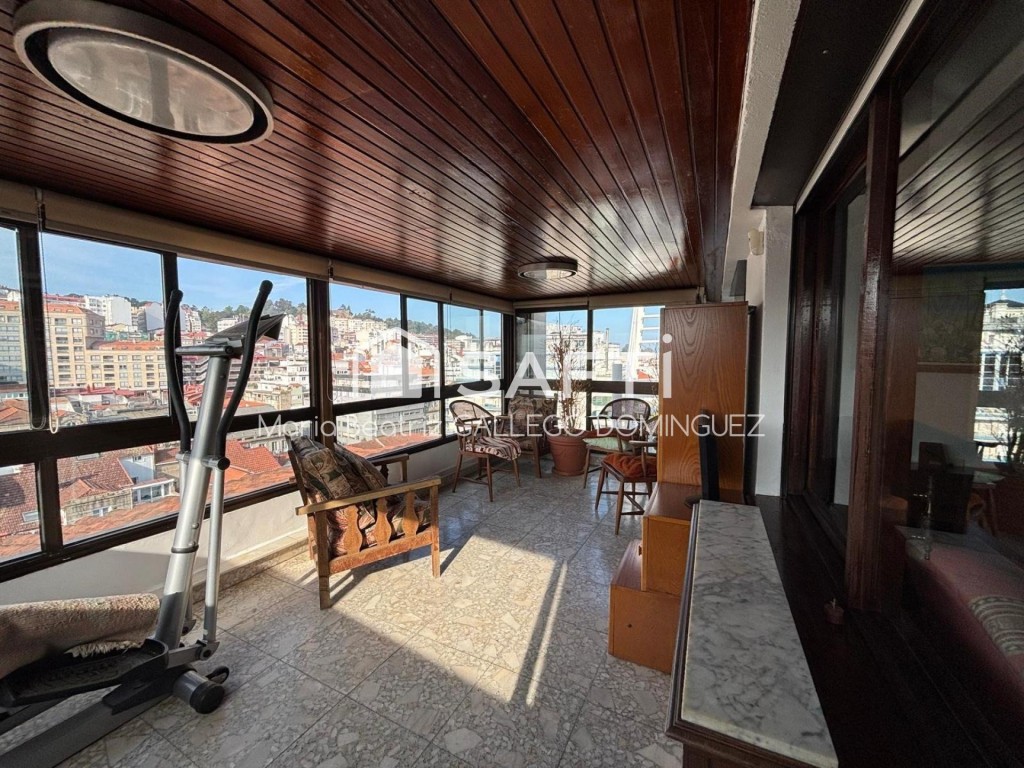 SE VENDE EXCLUSIVO  ÁTICO DUPLEX EN EN EL CENTRO DE VIGO - P - foto 13