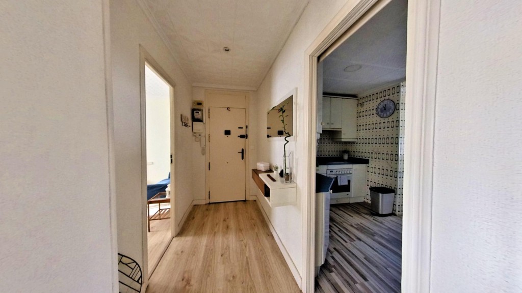 Tu hogar ideal en Alicante: reformado y luminoso - foto 38