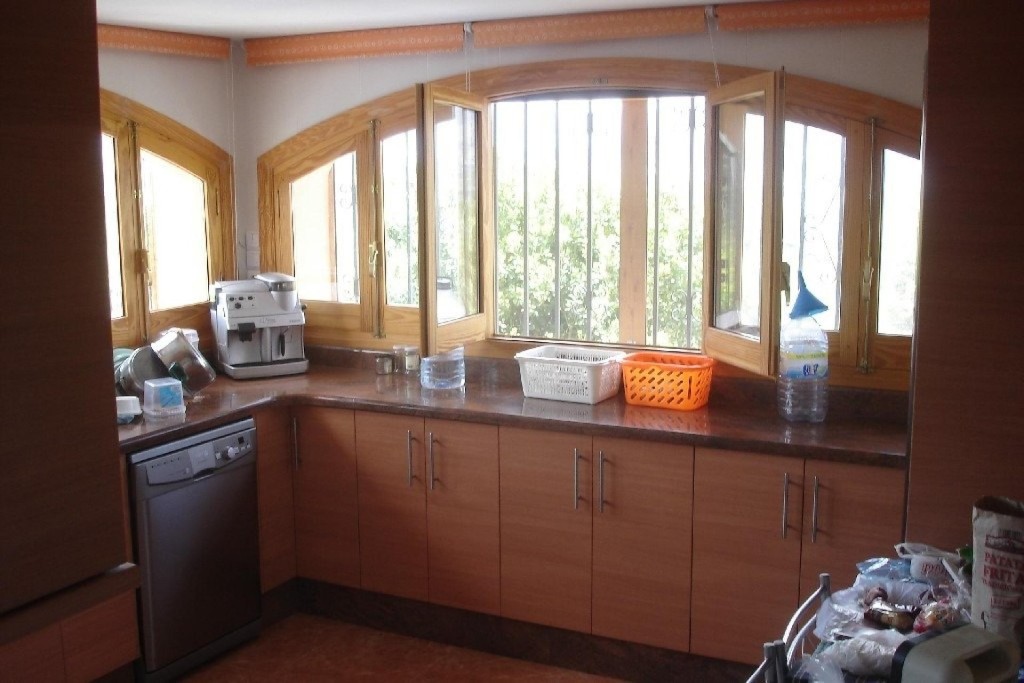 PRECIOSO CHALET EN BENILLUP - foto 15