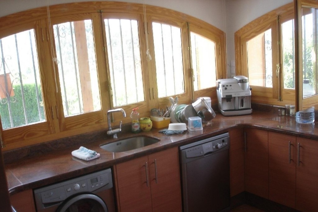 PRECIOSO CHALET EN BENILLUP - foto 14