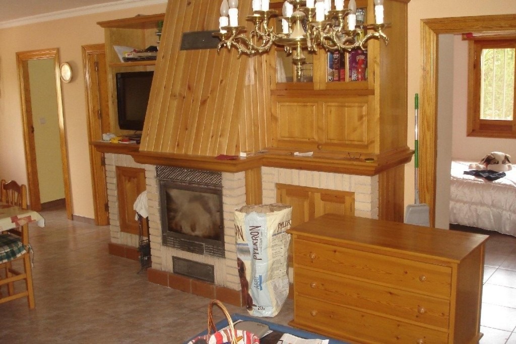 PRECIOSO CHALET EN BENILLUP - foto 8