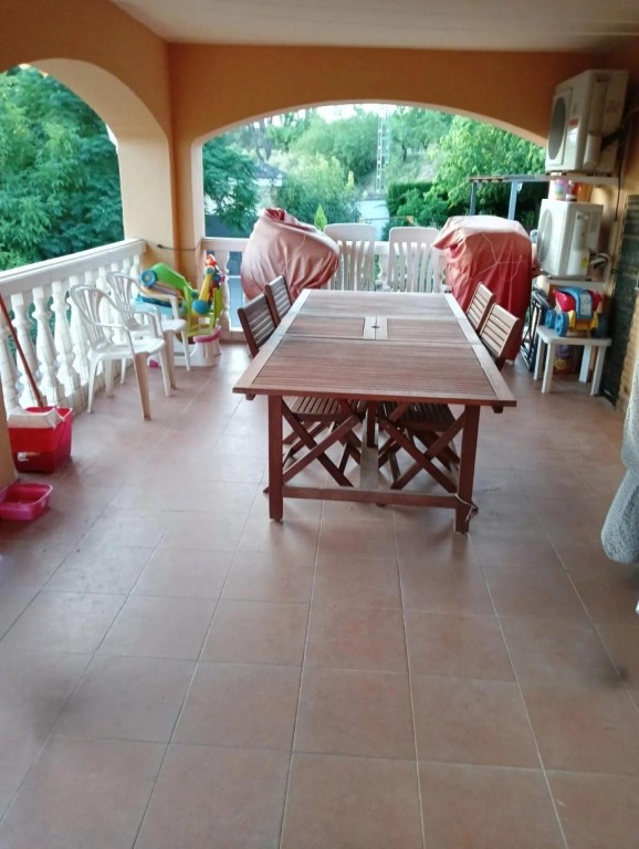 PRECIOSO CHALET EN BENILLUP - foto 7