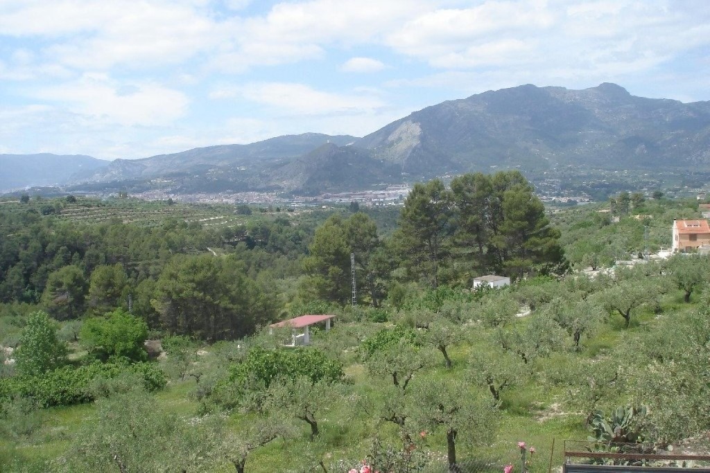 PRECIOSO CHALET EN BENILLUP - foto 27