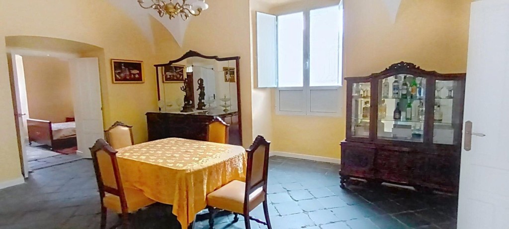 Espectacular Casa Señorial de Estilo Colonial – Una Joya His - foto 13