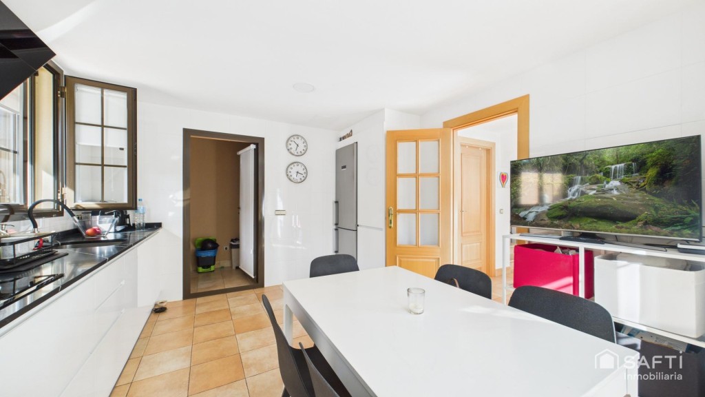 Espectacular casa con piscina privada - Puig de Ros - Calle  - foto 11