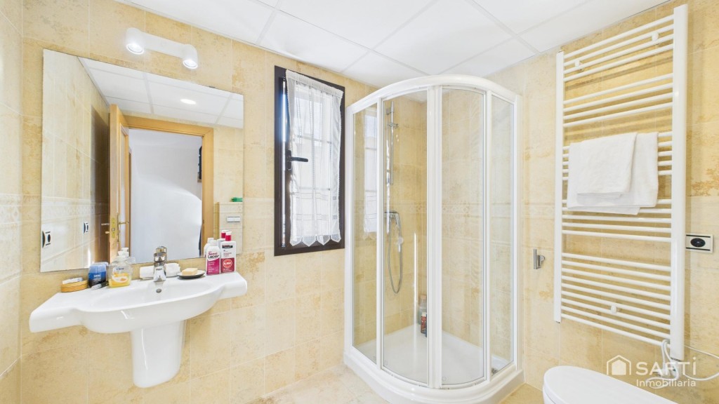 Espectacular casa con piscina privada - Puig de Ros - Calle  - foto 19