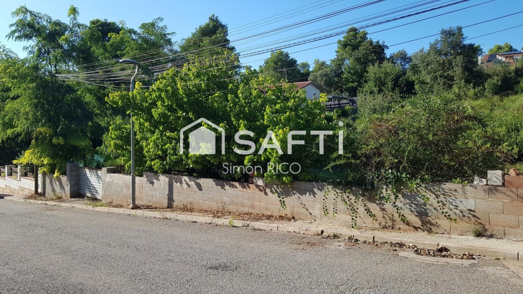 Gran Terreno plano listo para construir en Cervelló - foto 12