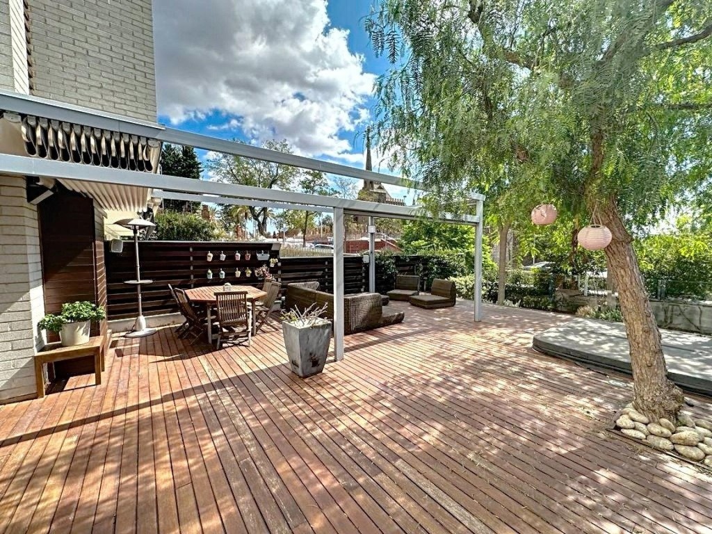 Espectacular Casa con jardín y vista en la Bonanova