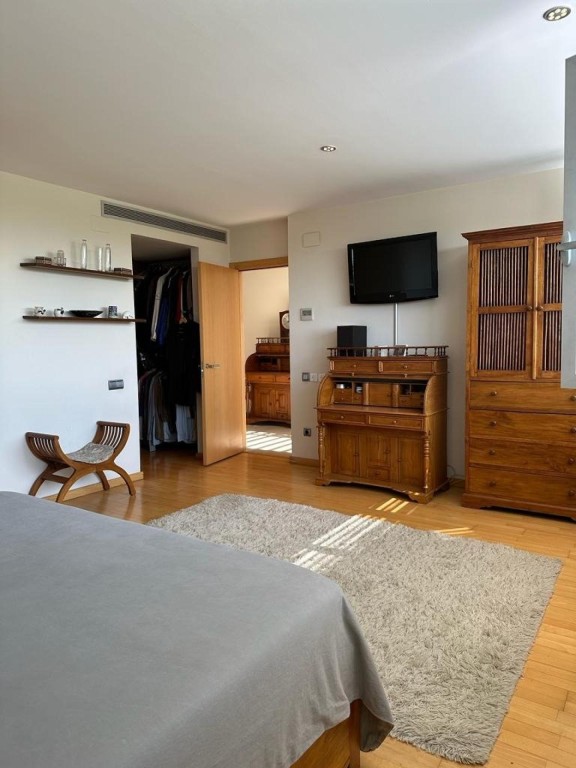 Espectacular Casa con jardín y vista en la Bonanova - foto 13