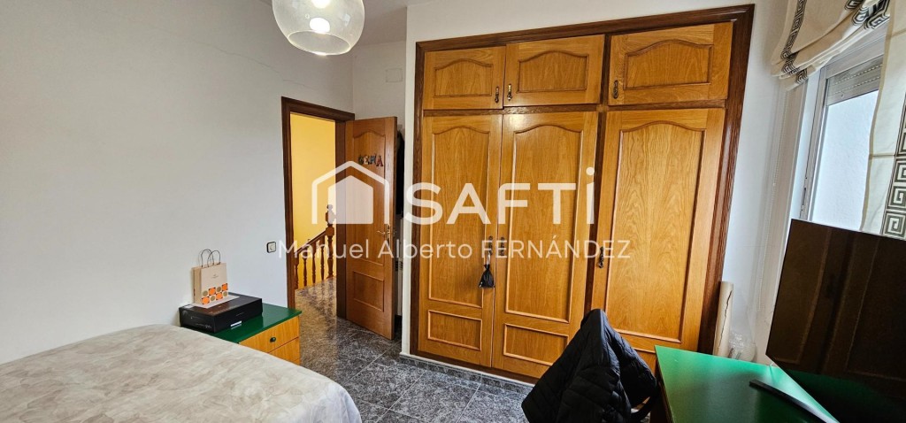 SAFTI España les presenta este magnífico chalet a la venta a - foto 18