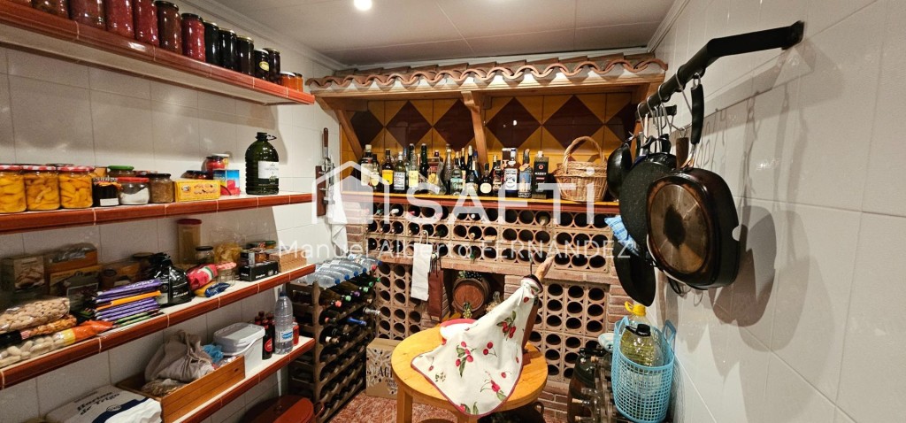 SAFTI España les presenta este magnífico chalet a la venta a - foto 29