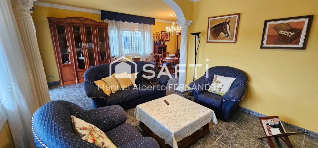 SAFTI España les presenta este magnífico chalet a la venta a - foto 6