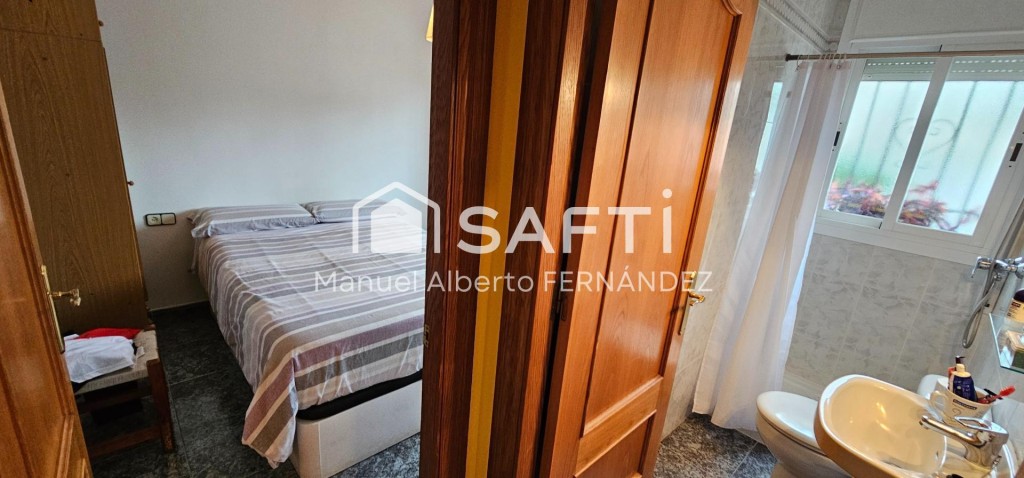 SAFTI España les presenta este magnífico chalet a la venta a - foto 9